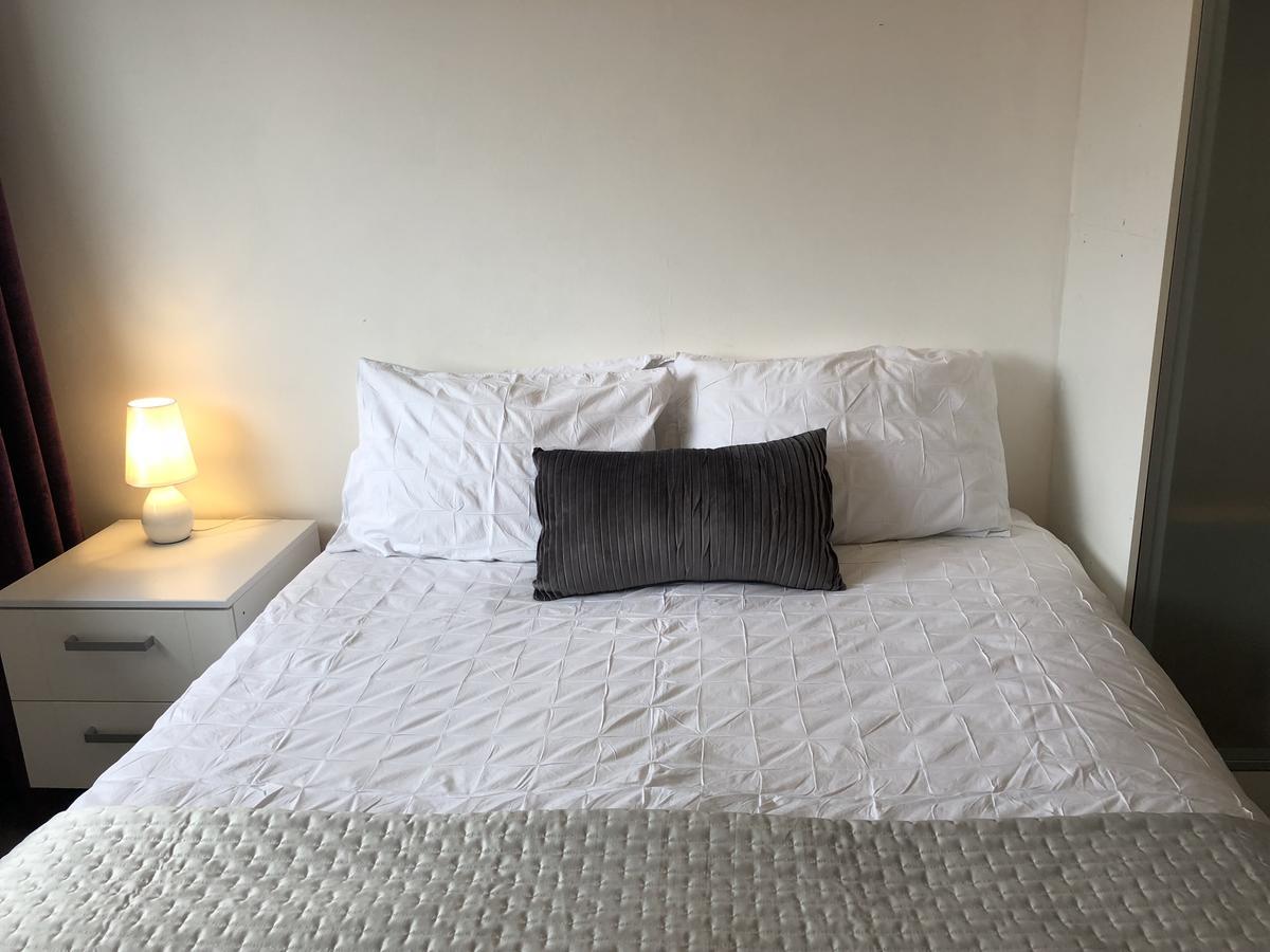 Apartment A From Ascot (Berkshire)